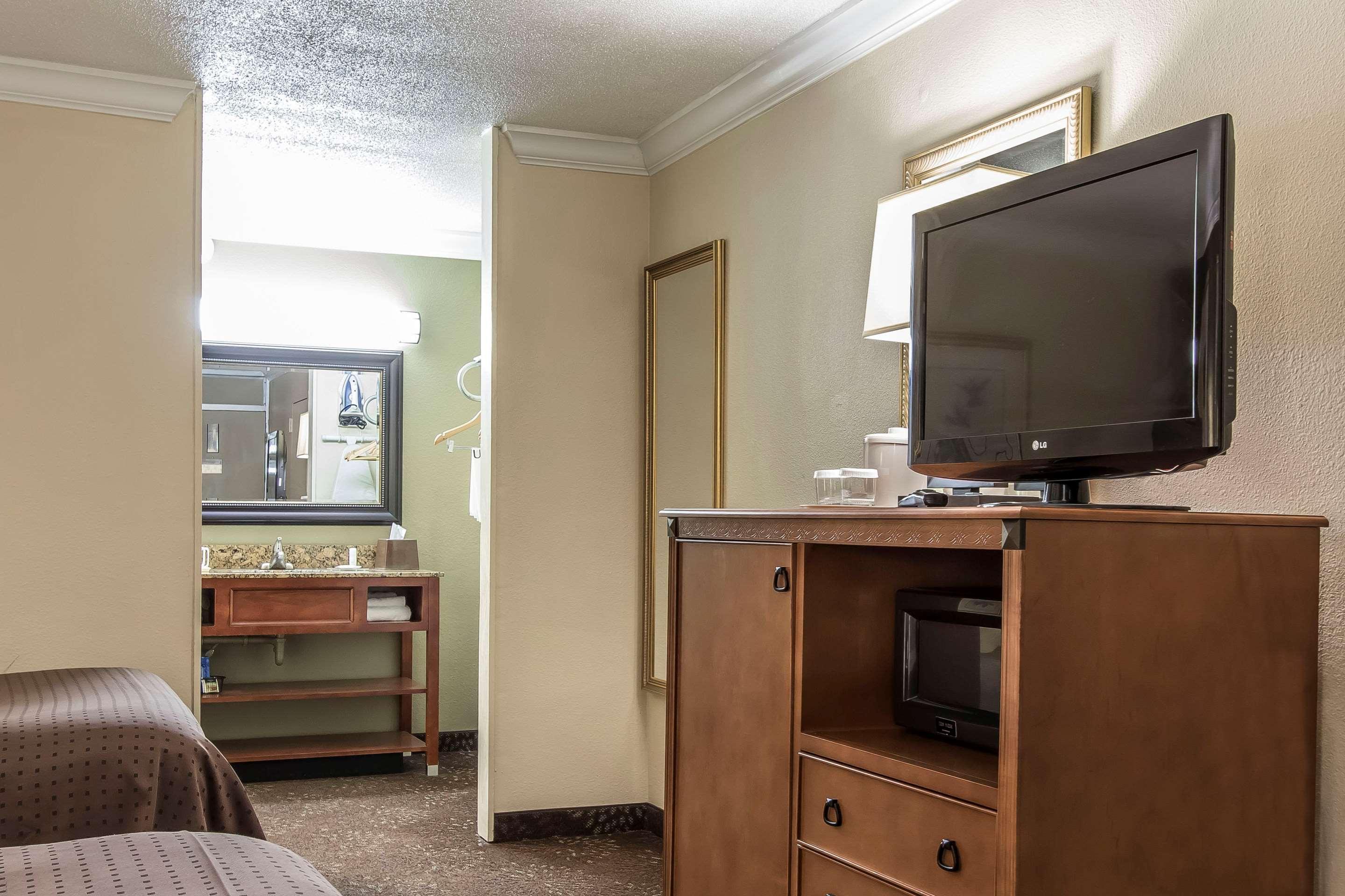 Clarion Inn Morgan City Ngoại thất bức ảnh