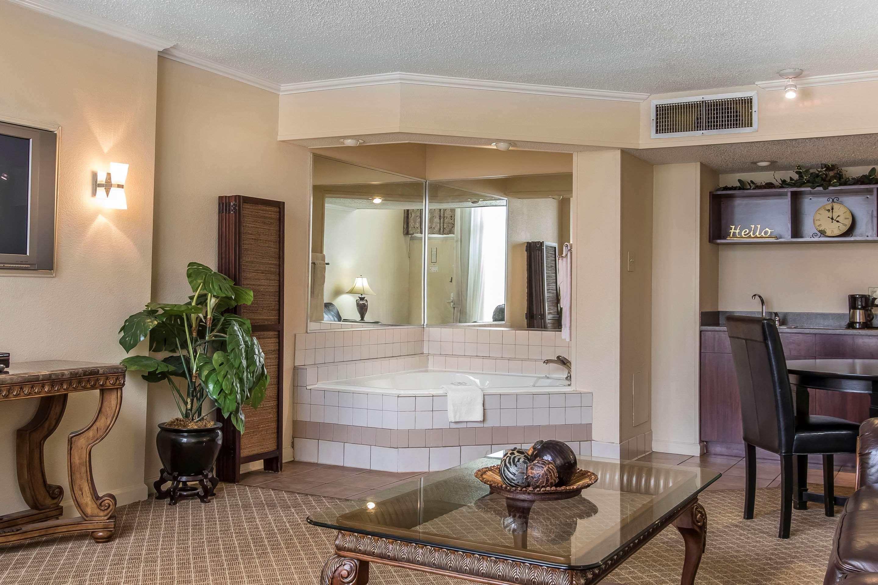 Clarion Inn Morgan City Ngoại thất bức ảnh