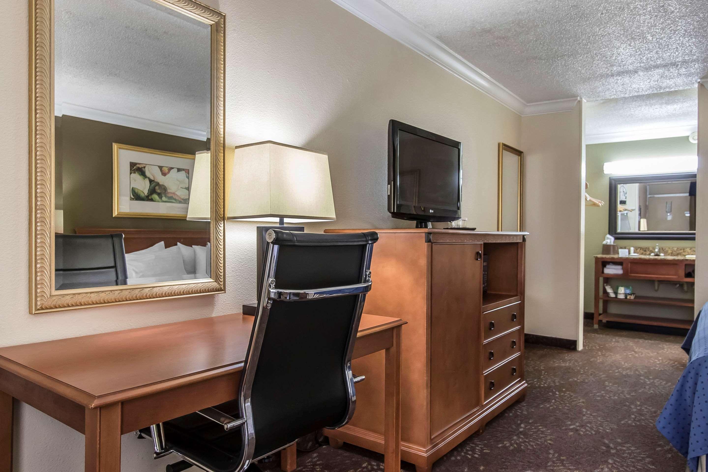 Clarion Inn Morgan City Ngoại thất bức ảnh
